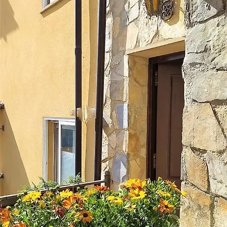 La Casa De Holiday home *