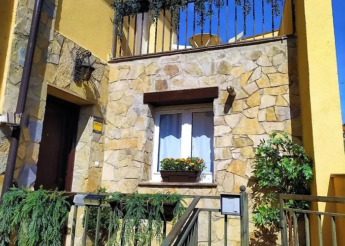 펜션 La Casa De Fuentetoba 소리아