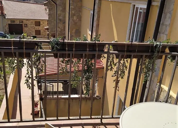 La Casa De Fuentetoba Σπίτι διακοπών *