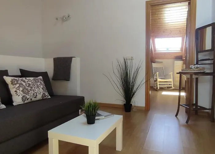 La Casa De Fuentetoba 소리아